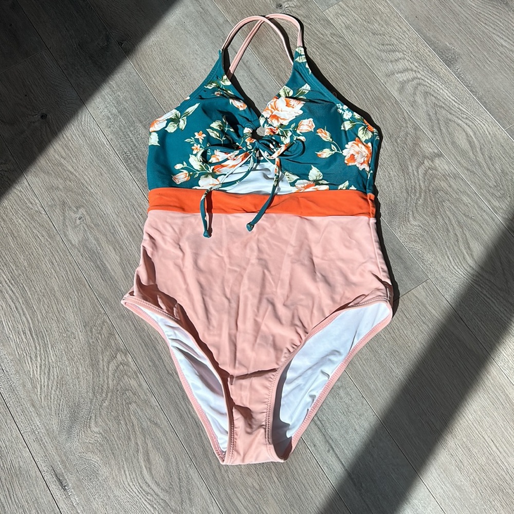 Cupshe one piece swimsuit